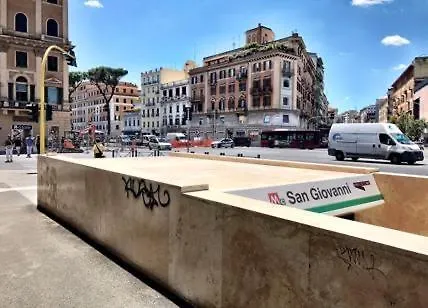 Apartment Domus San Giovanni Rome